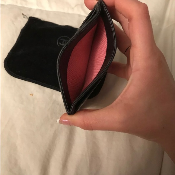 Chanel Credit card case with classic silver CC log - Picture 4 of 8